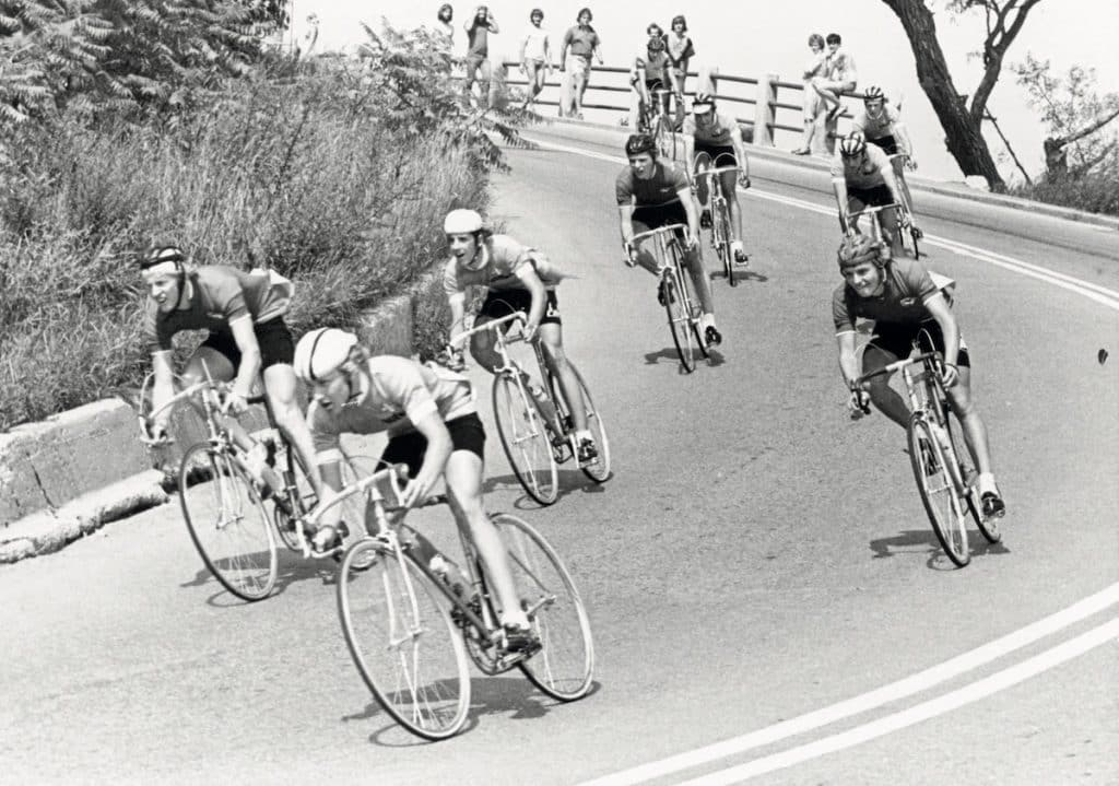 Descente Mont-Royal vintage bike montreal