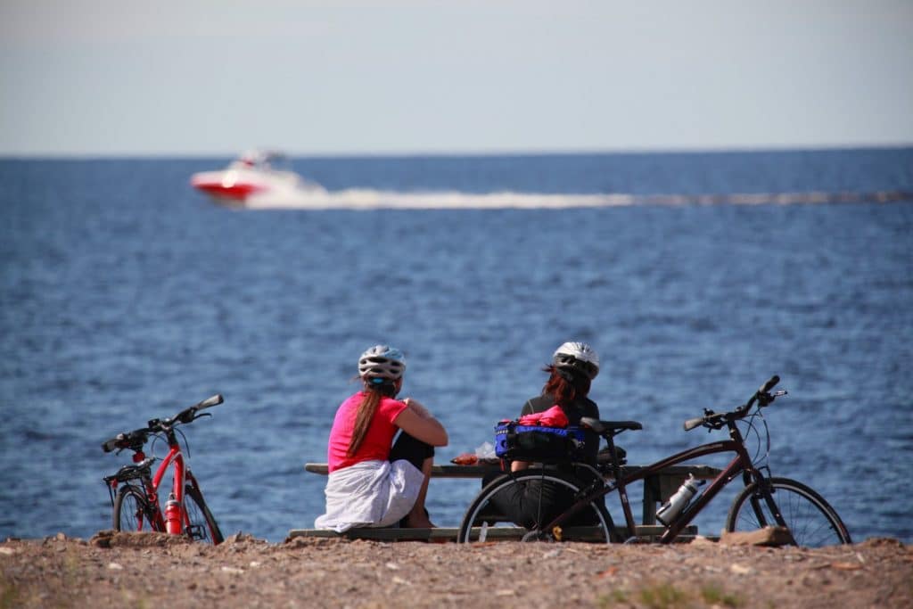 Plage lac saint-jean vélo