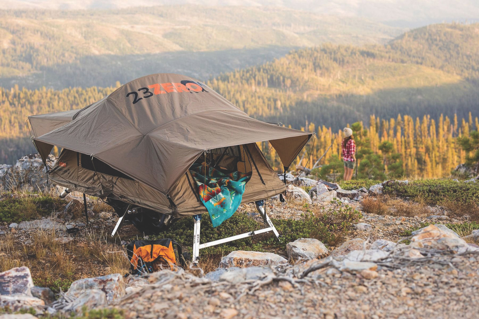 Hitch Tent