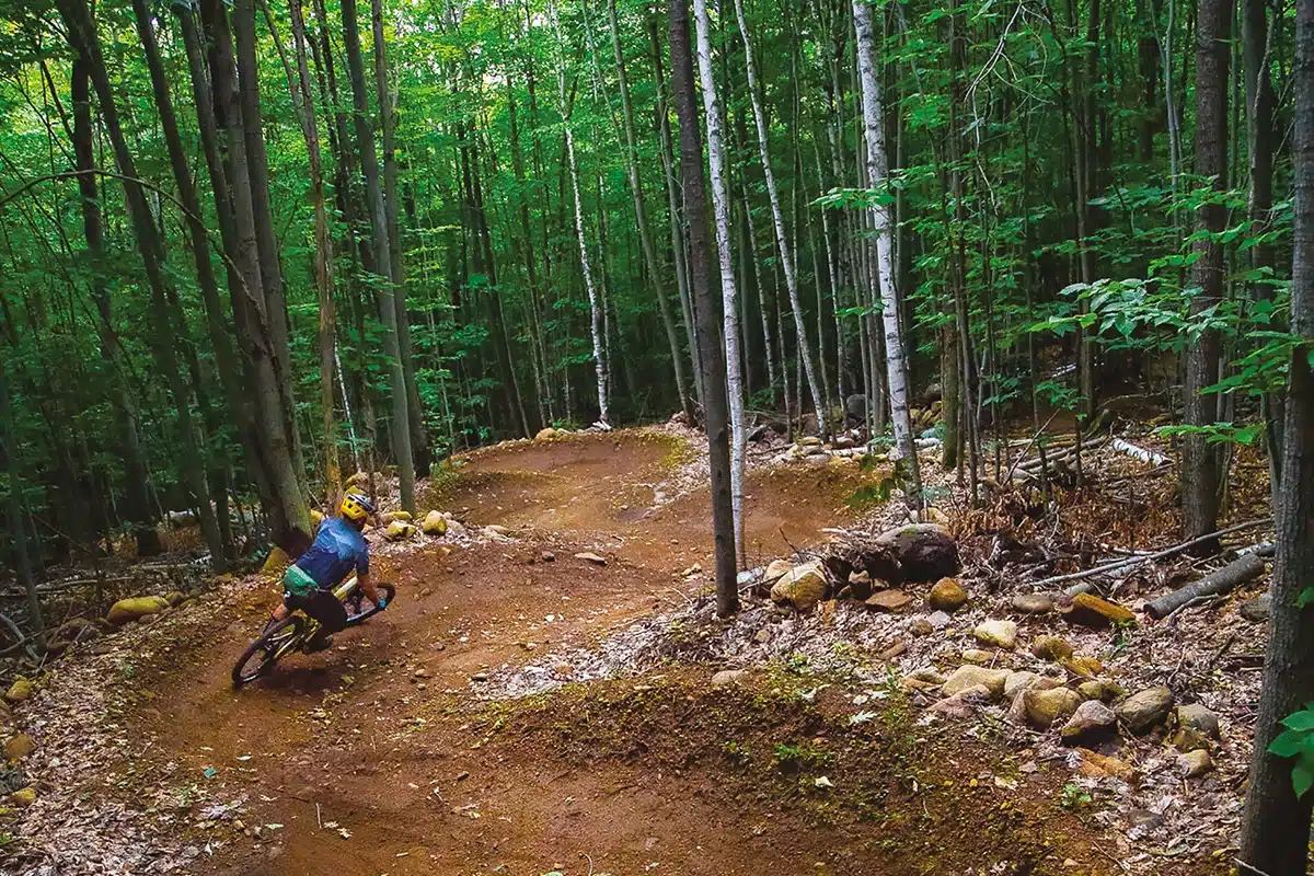 Vélo de montagne à Montebello
